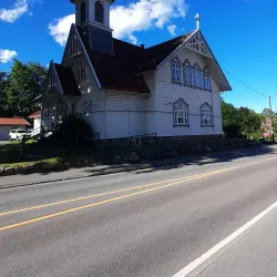 Sandvika Church (Sandvika Kirke) - Sandvika