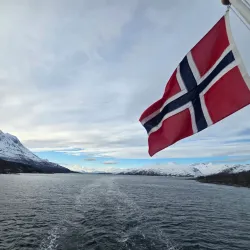 Fjord Sightseeing - Storslett