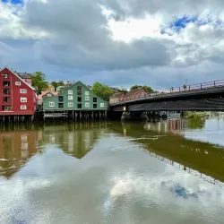 Old Town Bridge (Gamle Bybro) - Trondheim