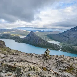 Besseggen Ridge - Vinstra