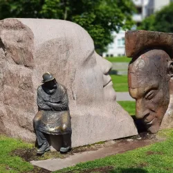 Peer Gynt Sculpture Park - Vinstra