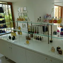 Amouage Perfumery - Al Azaiba