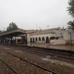 Chiniot Railway Station - Chiniot