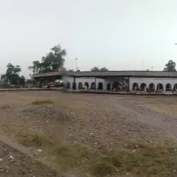 Chiniot Railway Station - Chiniot