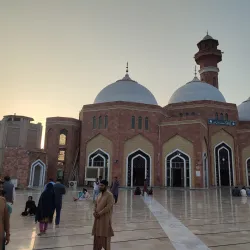Shrine of Hazrat Baba Farid Ganj Shakar - Kasur