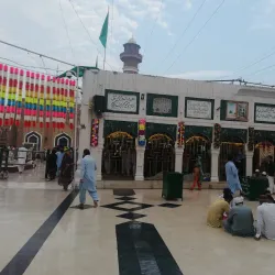 Shrine of Hazrat Baba Farid Ganj Shakar - Kasur