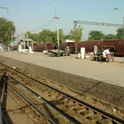 Khanewal Railway Station - Khanewal