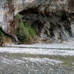 Moola Chotok Waterfall - Khuzdar