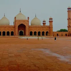 Minar-e-Pakistan - Lahore