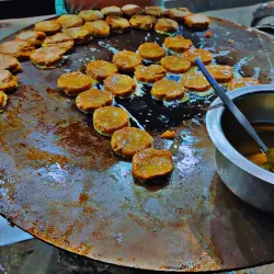 Traditional Sindhi Cuisine Restaurants - Shikarpur