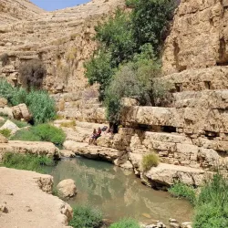 Walking and Hiking Trails - Idna