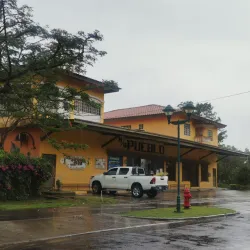 El Valle de Anton - Gorgona