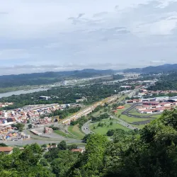 Ancon Hill Trail - Las Cumbres