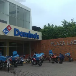 Las Cumbres Market - Las Cumbres