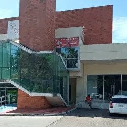 Las Cumbres Market - Las Cumbres