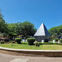 Parque Miguel de Cervantes - Penonome