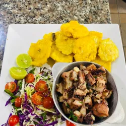 Local Seafood Restaurants - Puerto Armuelles