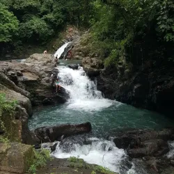 El Valle Waterfall - Río Hato