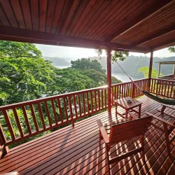 Tufi Dive Resort (nearby) - Popondetta