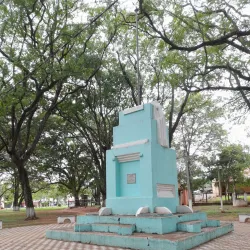 Plaza de los Héroes - Altos