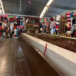 Local Artisan Market - Bella Vista