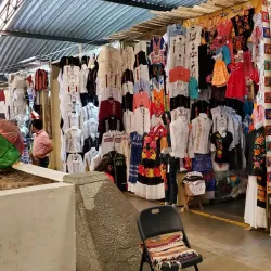 Local Artisan Market - Bella Vista