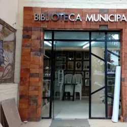 Biblioteca Municipal de San Lorenzo - San Lorenzo