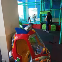 Centro Comercial San Lorenzo - San Lorenzo