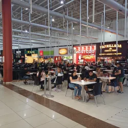 Centro Comercial San Lorenzo - San Lorenzo