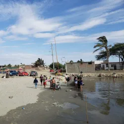 La Esmeralda Beach - Piura