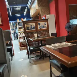 Molito Lifestyle Center - Alabang