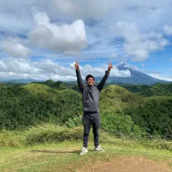 Quitinday Green Hills and Caves - Albay