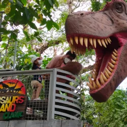 Dinosaurs Island - Angeles