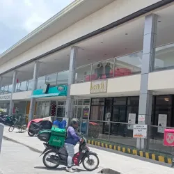 Bacoor Baywalk - Bacoor