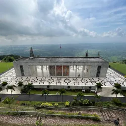 Mount Samat National Shrine (Dambana ng Kagitingan) - Bataan