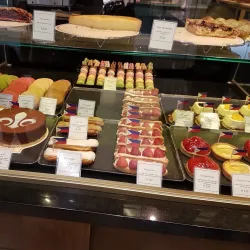 SM Aura Premier - Bonifacio Global City