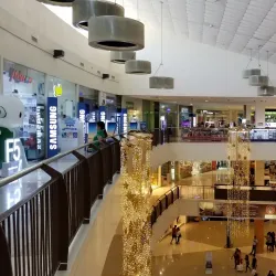 Venice Grand Canal Mall - Bonifacio Global City