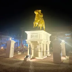 Cabanatuan City Plaza - Cabanatuan