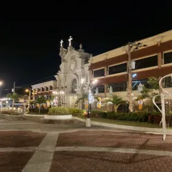 Cabanatuan City Plaza - Cabanatuan