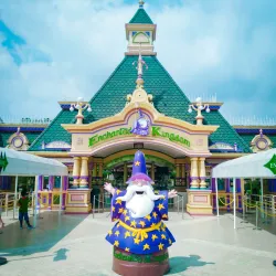 Enchanted Kingdom (nearby) - Calamba