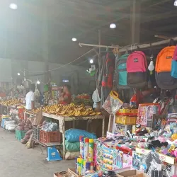 Cauayan Public Market - Cauayan City