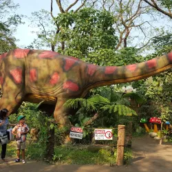 Dinosaur Island - Clark Freeport