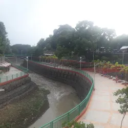 Dasmariñas Riverwalk - Dasmarinas