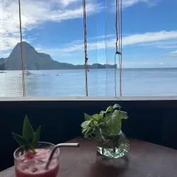 Cadlao Island - El Nido