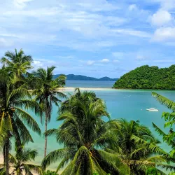Las Cabanas Beach - El Nido