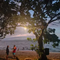 Punta de Uian Beach - Gumaca