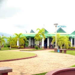 Lignon Hill Nature Park - Legazpi