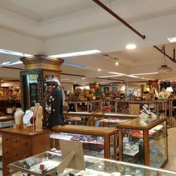 Local Handicraft Shops - Magallanes
