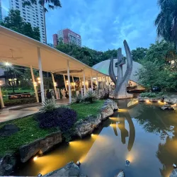 Greenbelt Park - Makati
