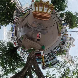 Plaza Quince Martires - Naga